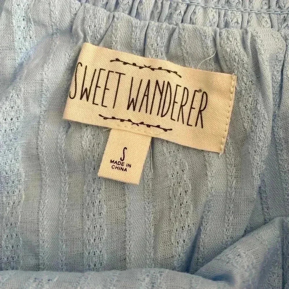 🆕 Sweet Wanderer Cold Shoulder Ruffle Top Blue S🆕 - Picture 5 of 7